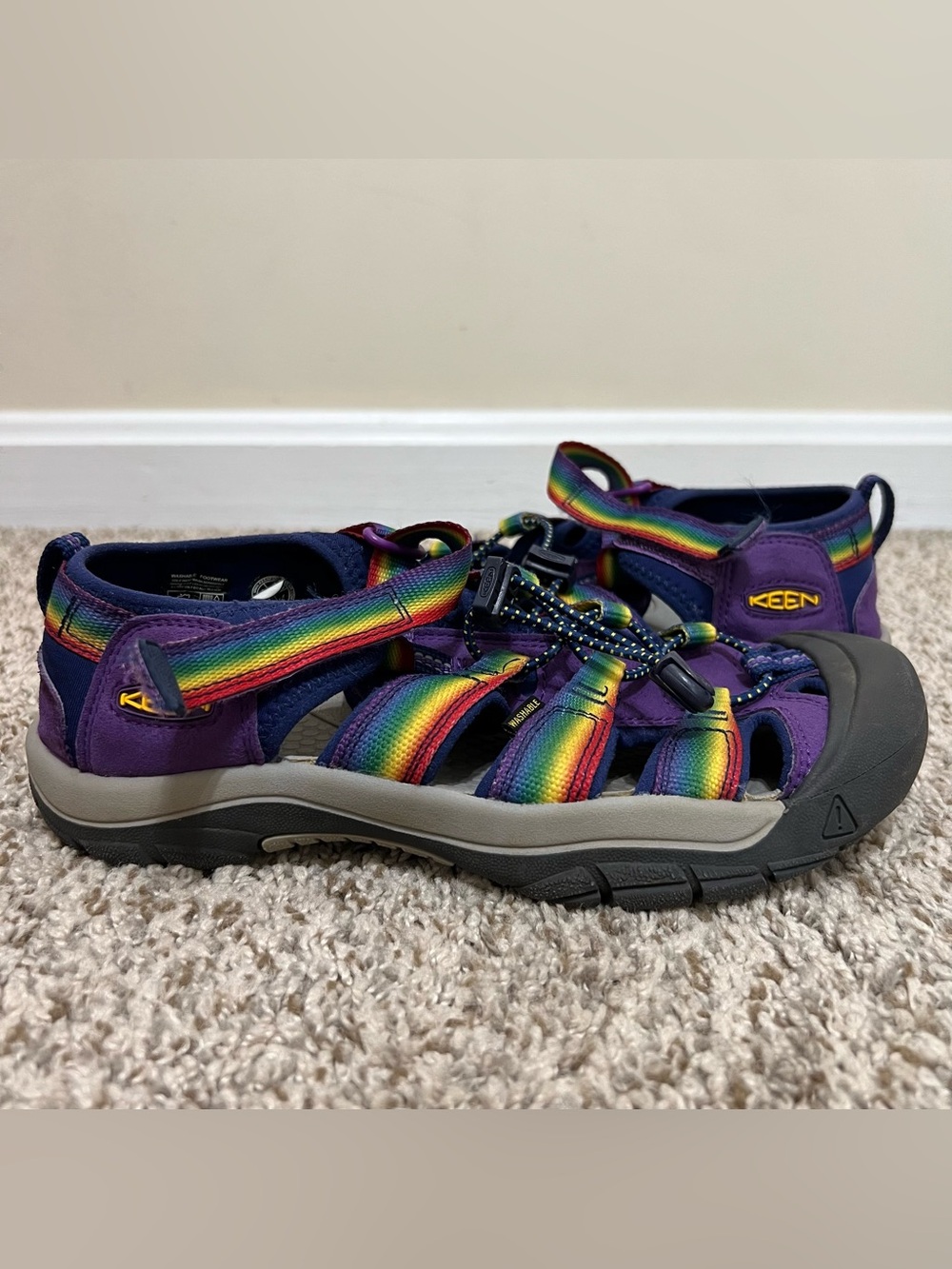 KEEN Kids Youth Newport H2 Multi Tillandsia Purple Sandals Size 37 US 5